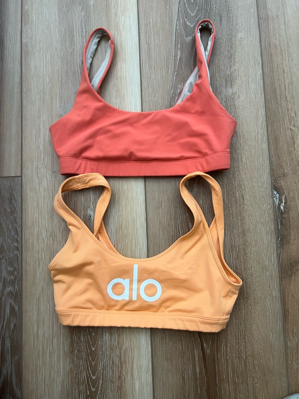 Alo Peach Orange Sports Bra (XS) + Vuori Coral Bra (S)- Set